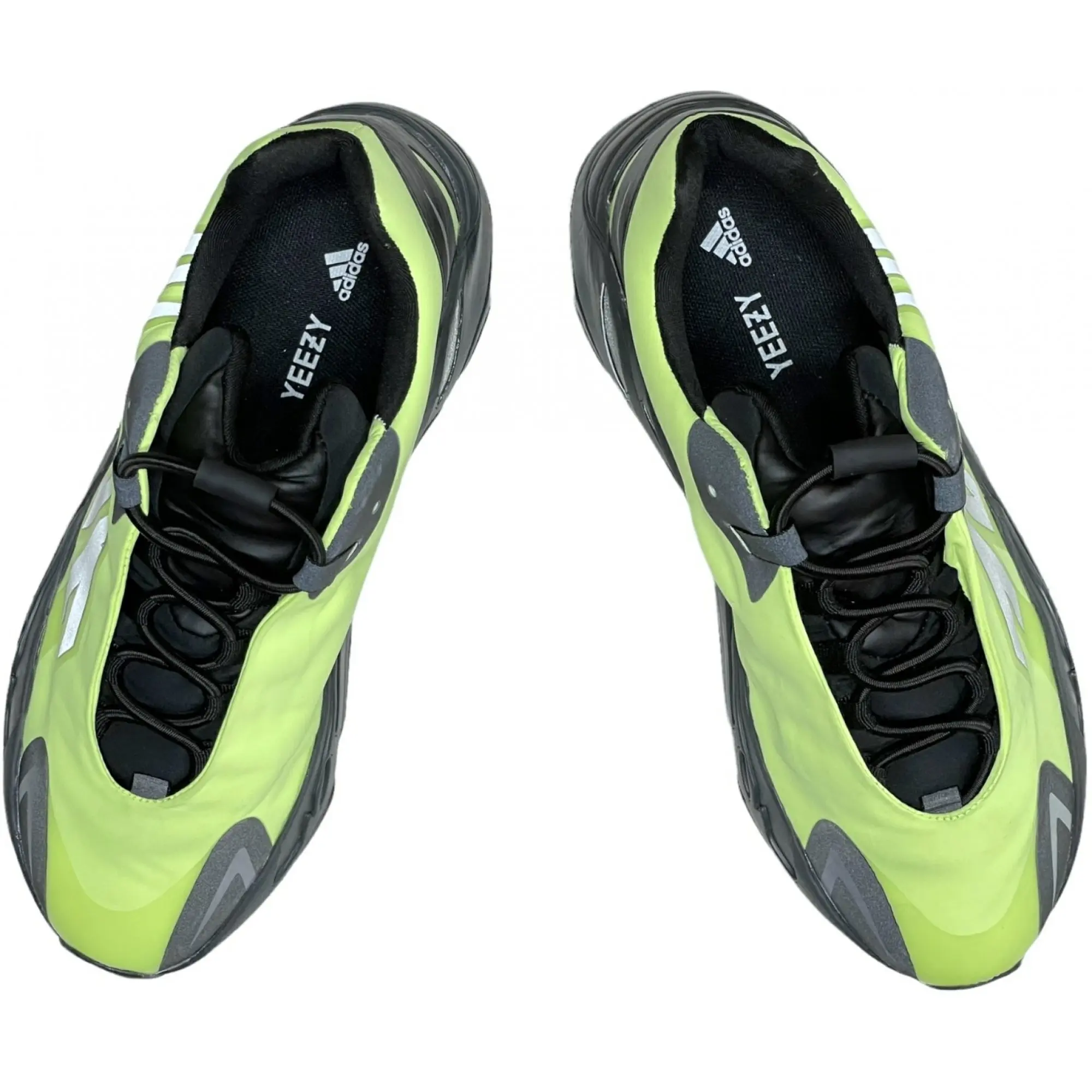 Купить кроссовки Adidas Yeezy Boost 700 MNVN Phosphor с доставкой