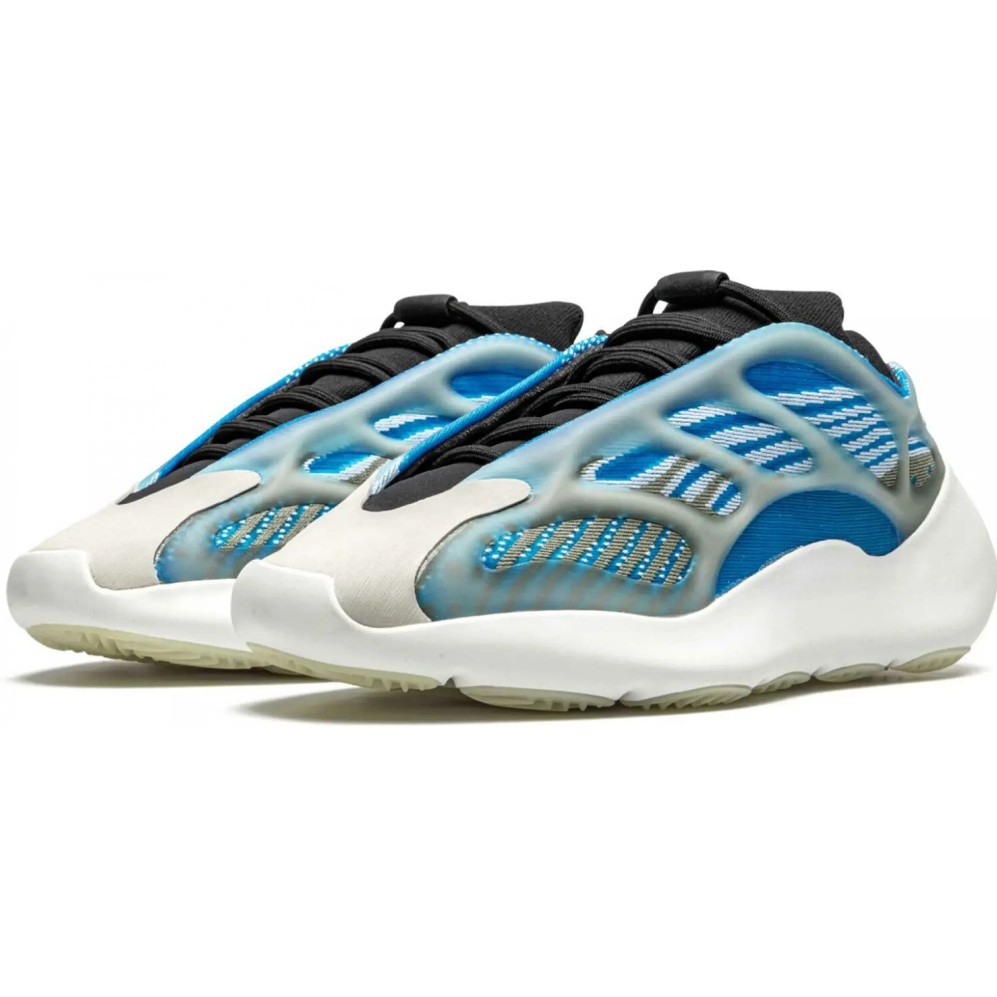 Yeezy 700 cheap v2 adidas