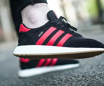 Adidas Iniki Runner