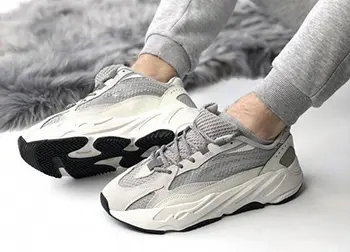 Adidas yeezy boost new arrivals 700 pas cher