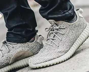 Adidas yeezy boost 350 v2 a poco prezzo discount